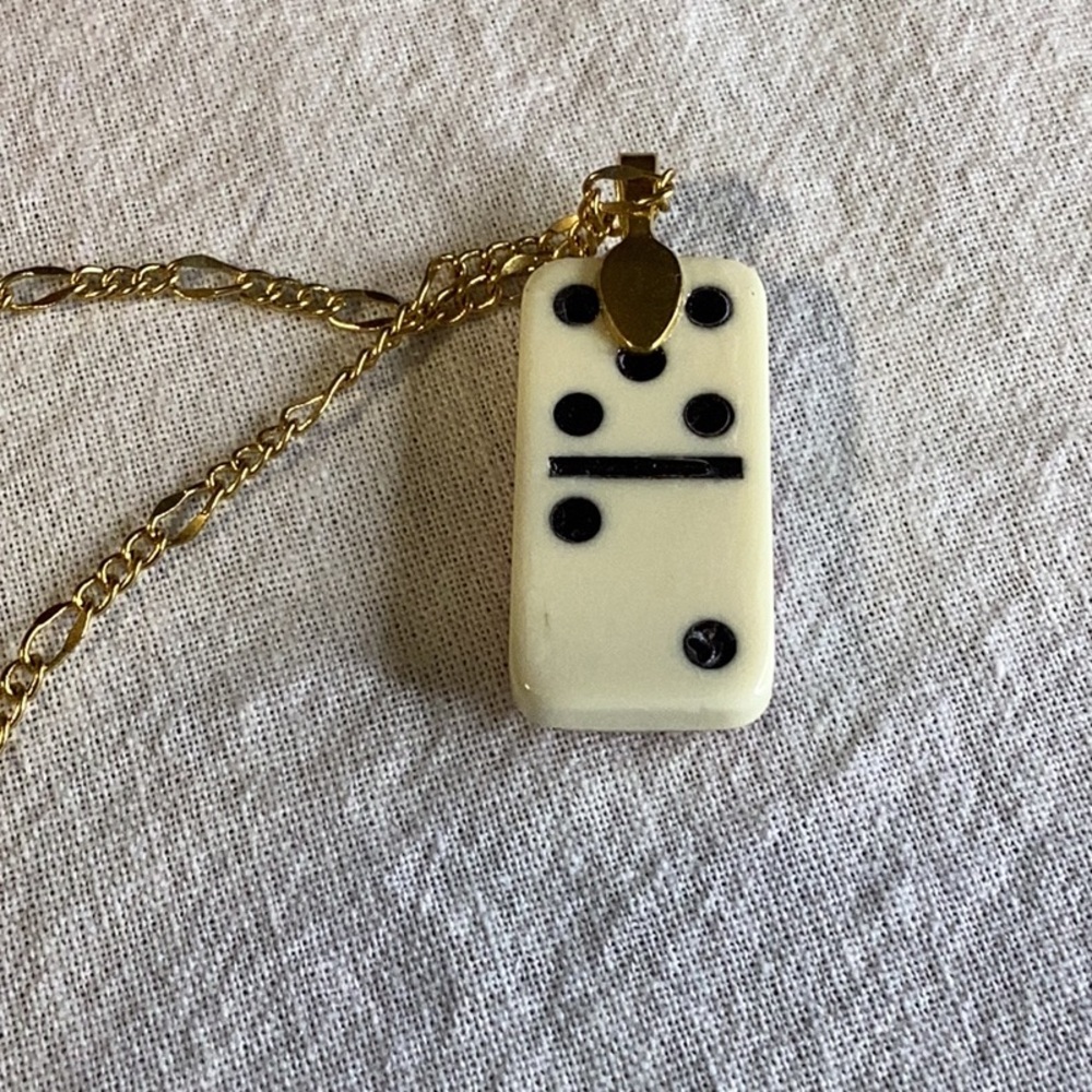VINTAGE Christmas Cats Necklace Vintage Upcycled Domino Kitschy - Picture 2 of 3